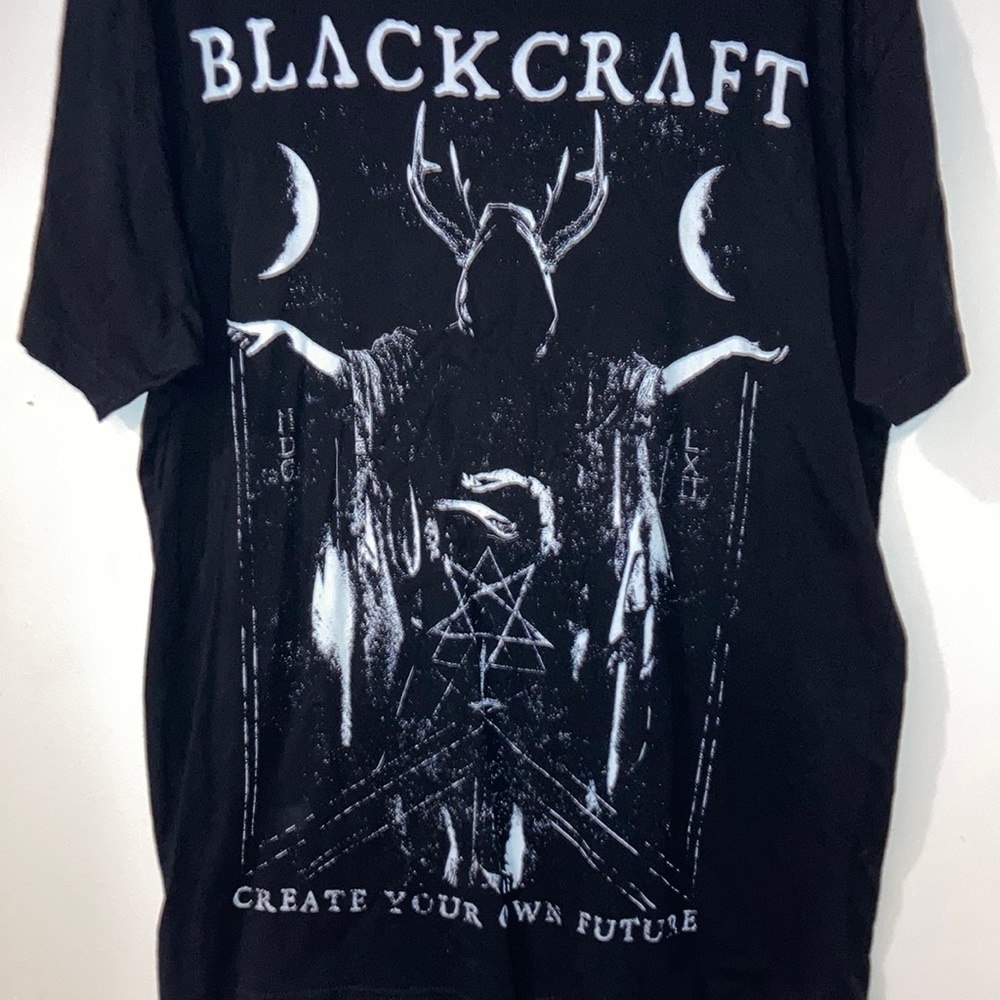 🌙Black Craft Cult Tshirt